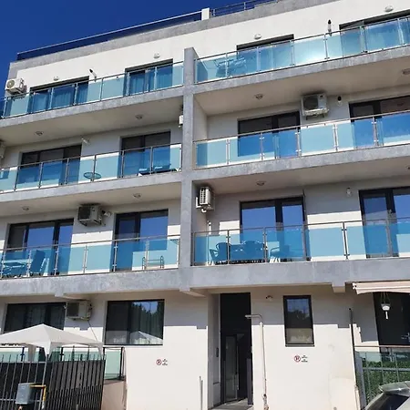 Apartmán Alexx On Kazeboo Beach Năvodari